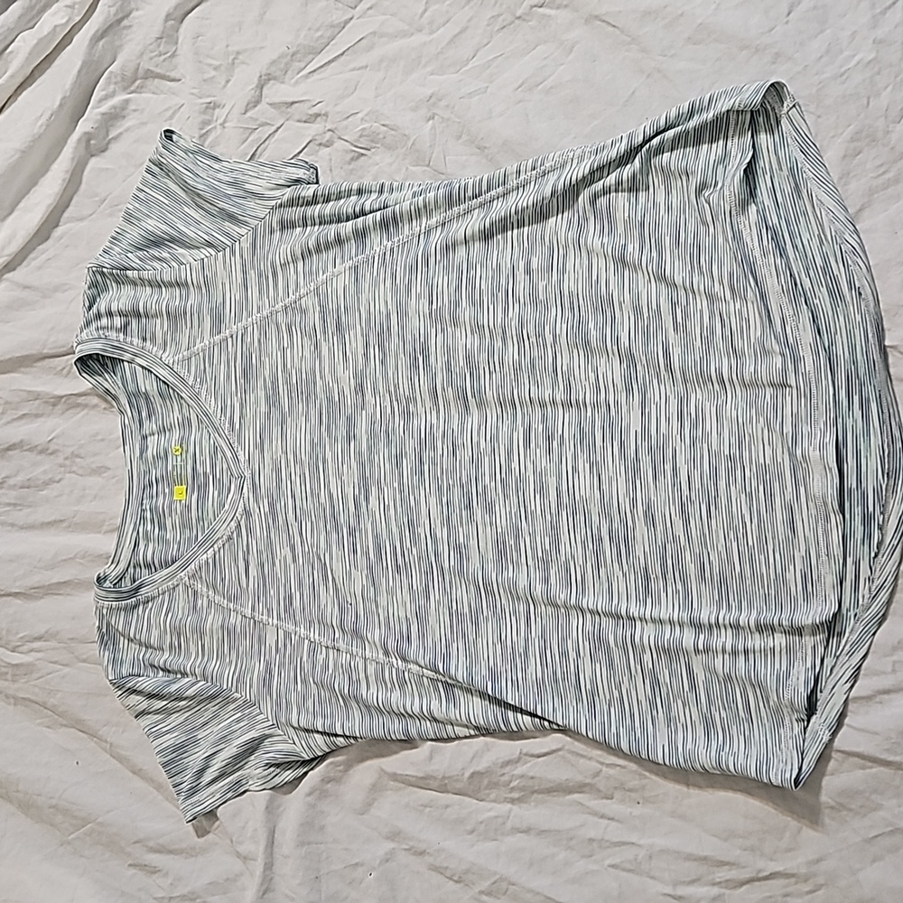 Xersion Semi-Fitted Tee